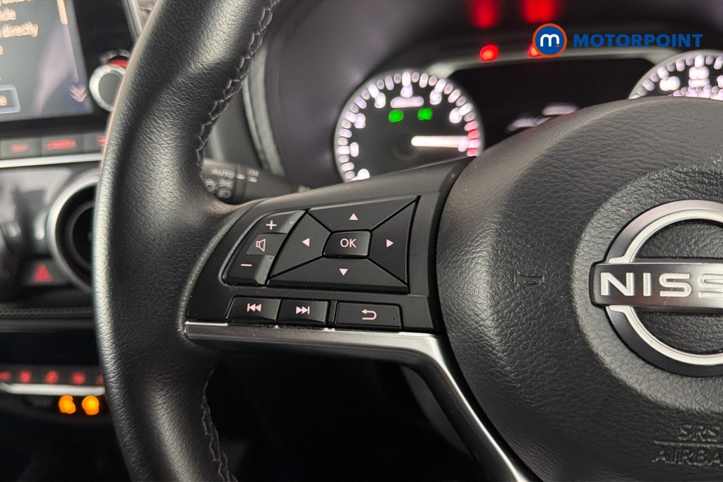 Nissan Juke N-Connecta Manual Petrol SUV - Stock Number (1661553) - 3rd supplementary image