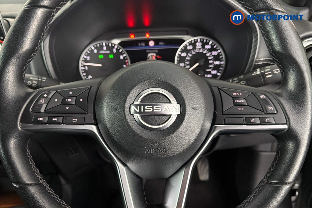 Nissan Juke N-Connecta Manual Petrol SUV - Stock Number (1661553) - 5th supplementary image