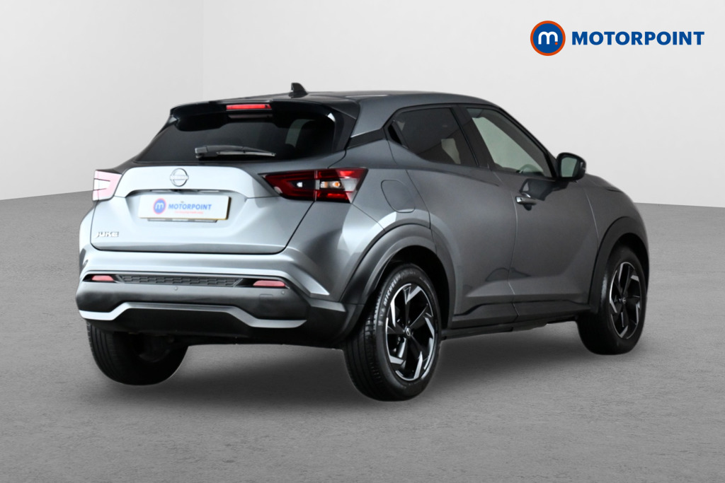 Nissan Juke N-Connecta Manual Petrol SUV - Stock Number (1661553) - Drivers side rear corner