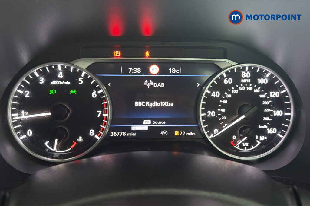Nissan Juke N-Connecta Manual Petrol SUV - Stock Number (1661583) - 8th supplementary image