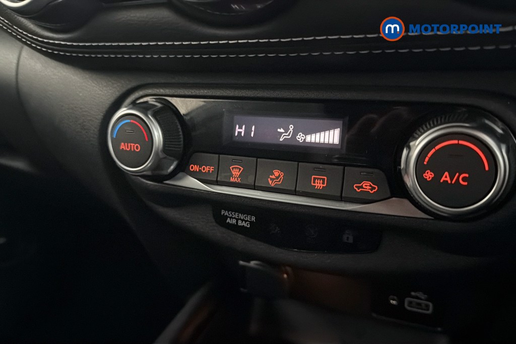 Nissan Juke N-Connecta Manual Petrol SUV - Stock Number (1661583) - 12th supplementary image