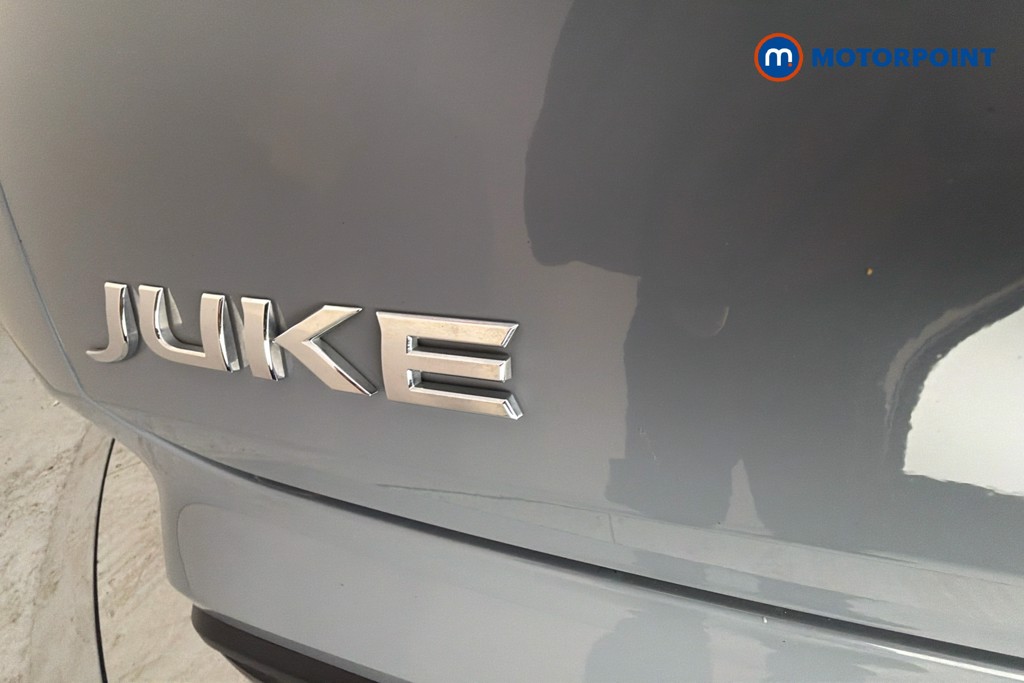 Nissan Juke N-Connecta Manual Petrol SUV - Stock Number (1661583) - 37th supplementary image