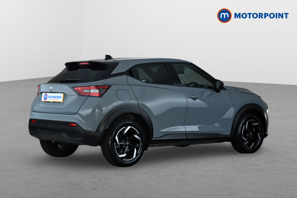 Nissan Juke N-Connecta Manual Petrol SUV - Stock Number (1661583) - Drivers side rear corner