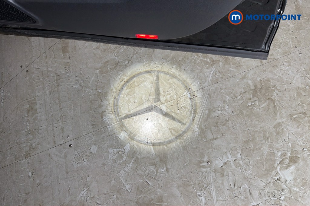 Mercedes-Benz EQA Amg Line Automatic Electric SUV - Stock Number (1661720) - 26th supplementary image