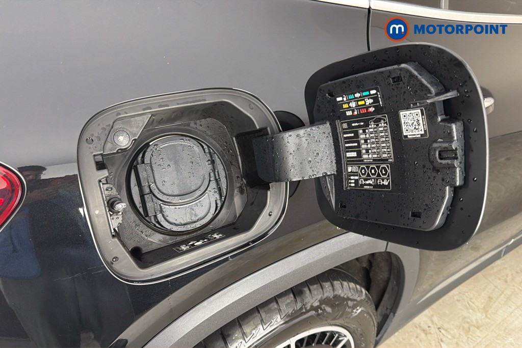 Mercedes-Benz EQA Amg Line Automatic Electric SUV - Stock Number (1661720) - 41st supplementary image