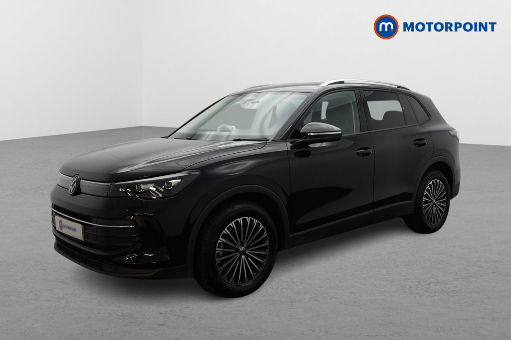 Volkswagen Tiguan Match Automatic Petrol SUV - Stock Number (1661800) - Passenger side front corner