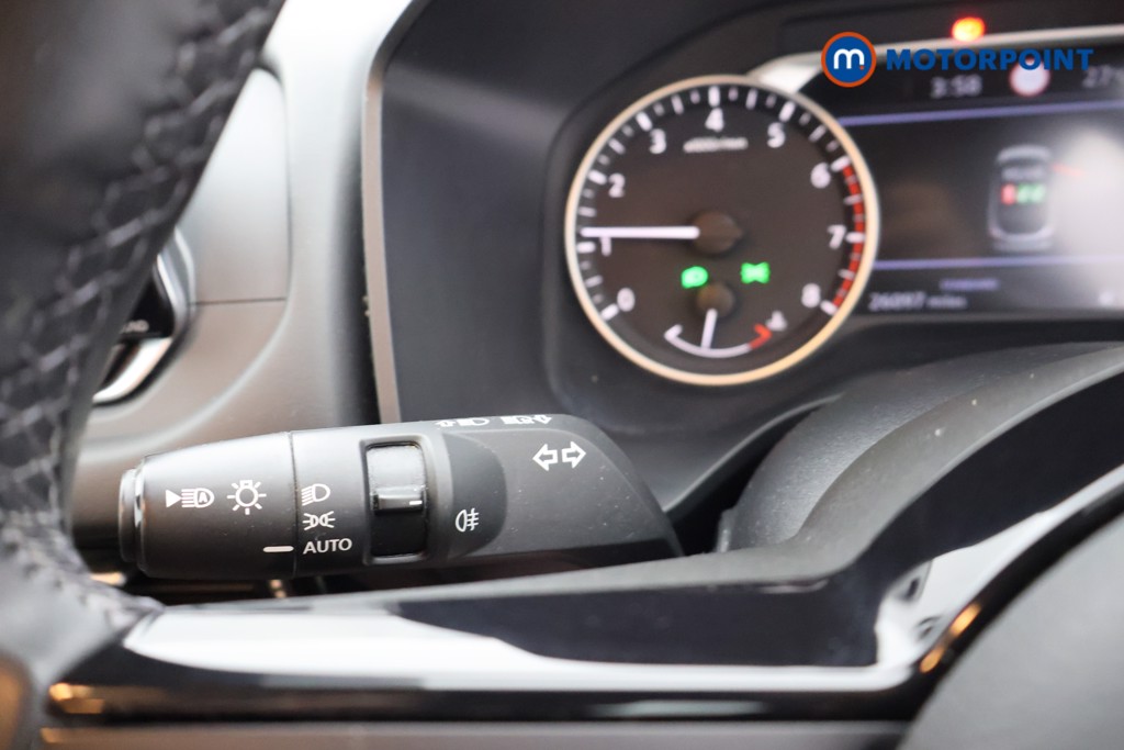 Nissan Qashqai Acenta Premium Manual Petrol SUV - Stock Number (1661839) - 5th supplementary image