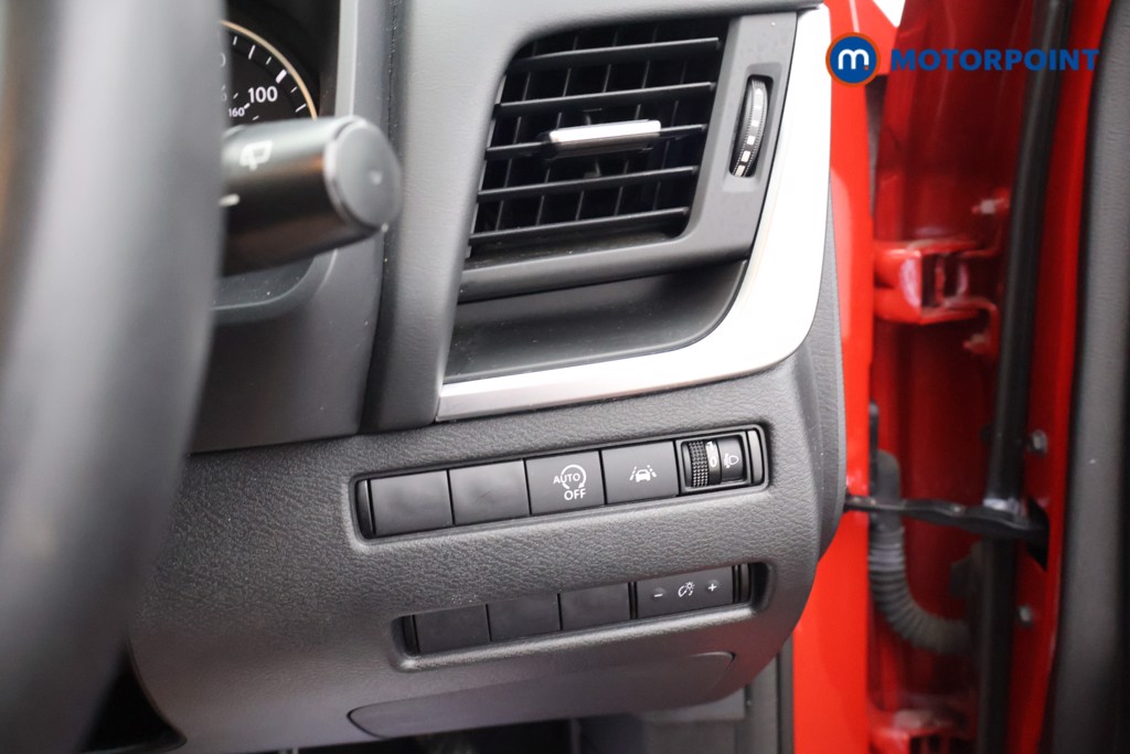 Nissan Qashqai Acenta Premium Manual Petrol SUV - Stock Number (1661839) - 7th supplementary image