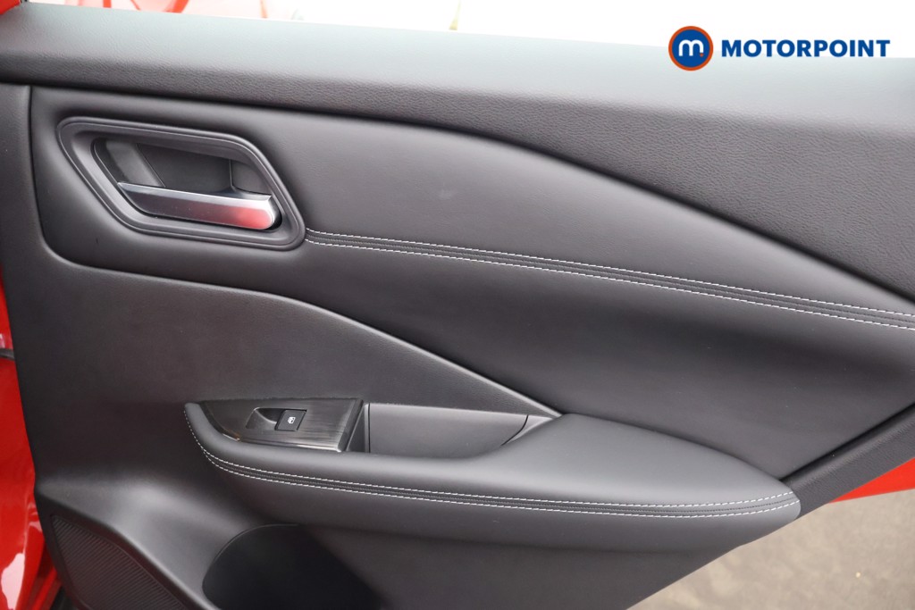 Nissan Qashqai Acenta Premium Manual Petrol SUV - Stock Number (1661839) - 20th supplementary image