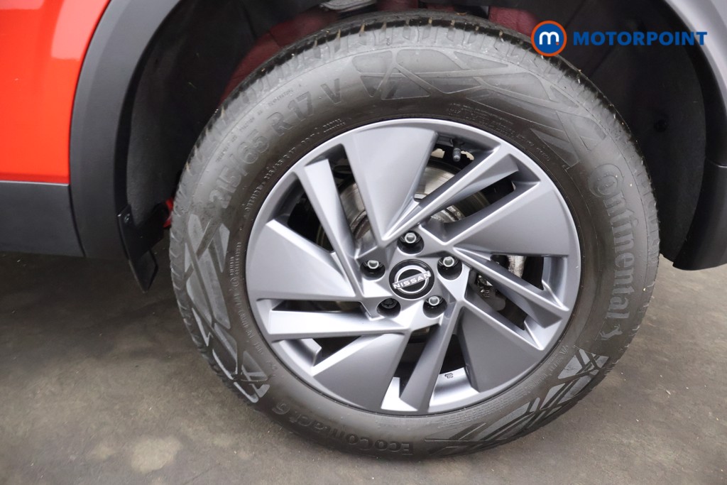 Nissan Qashqai Acenta Premium Manual Petrol SUV - Stock Number (1661839) - 32nd supplementary image