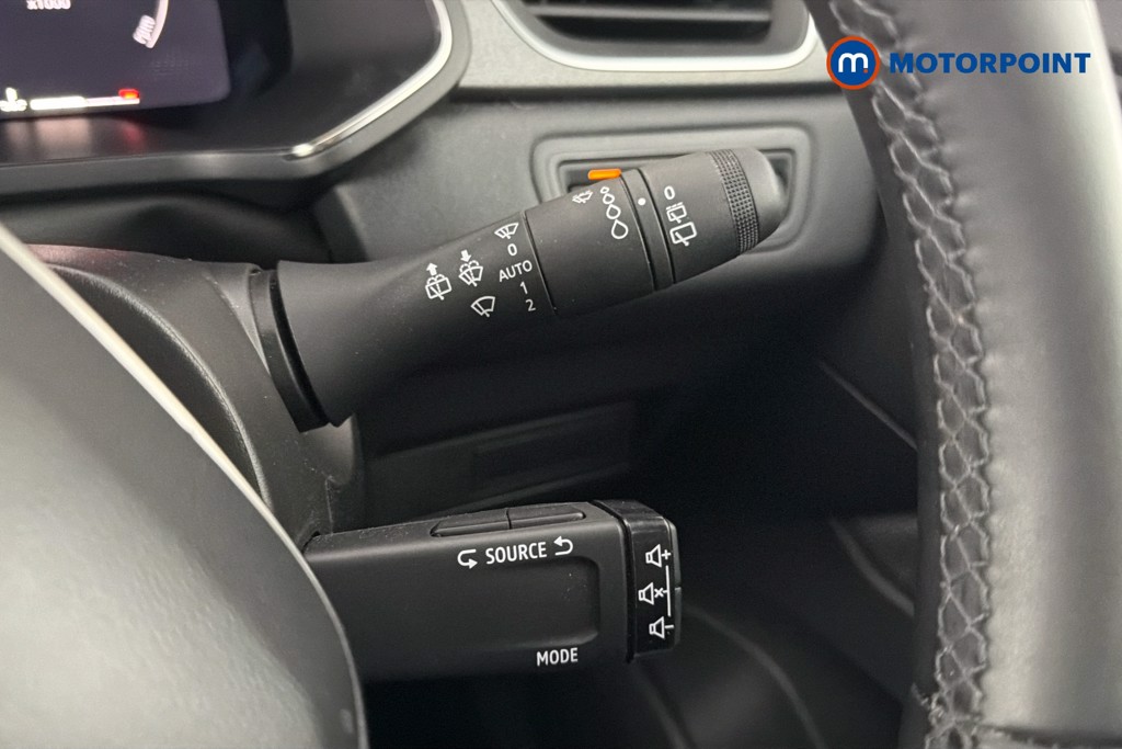Renault Captur Techno Manual Petrol SUV - Stock Number (1661901) - 7th supplementary image