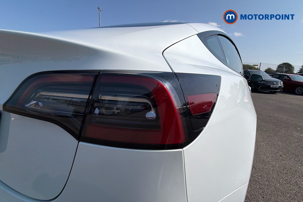 Tesla Model 3 Standard Plus Automatic Electric Saloon - Stock Number (1662202) - 38th supplementary image