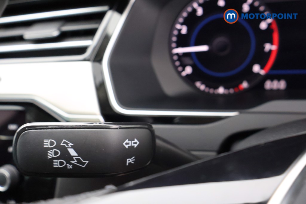 Volkswagen Passat GT Automatic Petrol Saloon - Stock Number (1662235) - 5th supplementary image