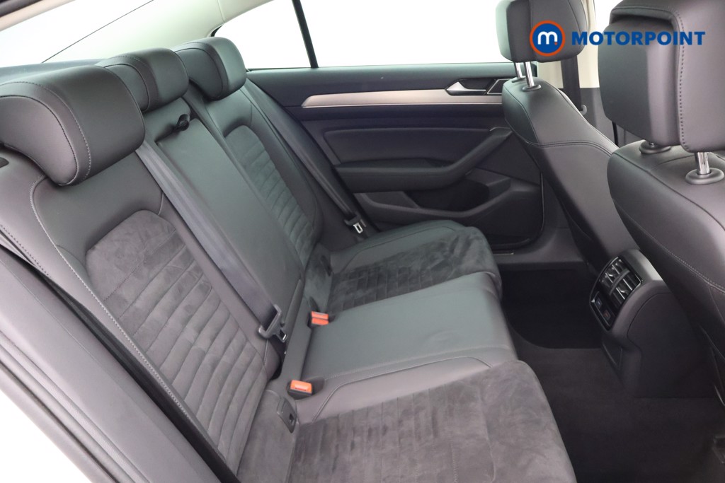 Volkswagen Passat GT Automatic Petrol Saloon - Stock Number (1662235) - 20th supplementary image