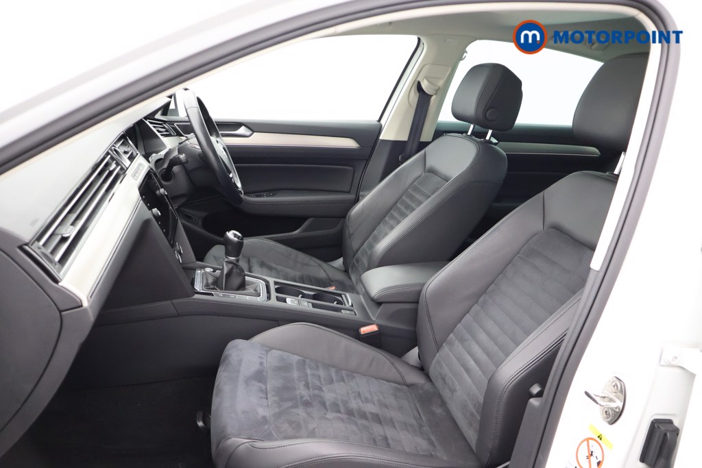 Volkswagen Passat GT Automatic Petrol Saloon - Stock Number (1662235) - 26th supplementary image