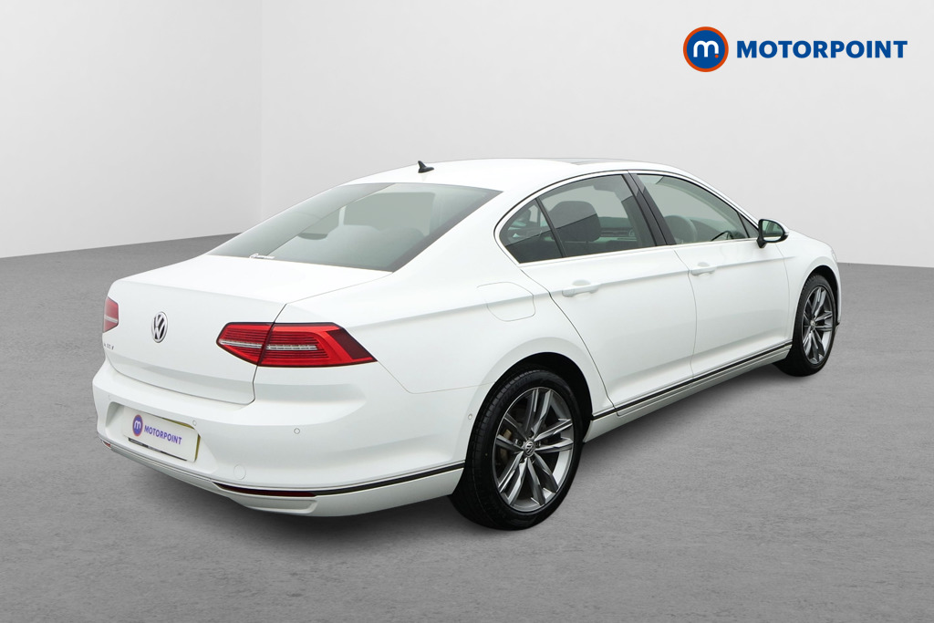 Volkswagen Passat GT Automatic Petrol Saloon - Stock Number (1662235) - Drivers side rear corner