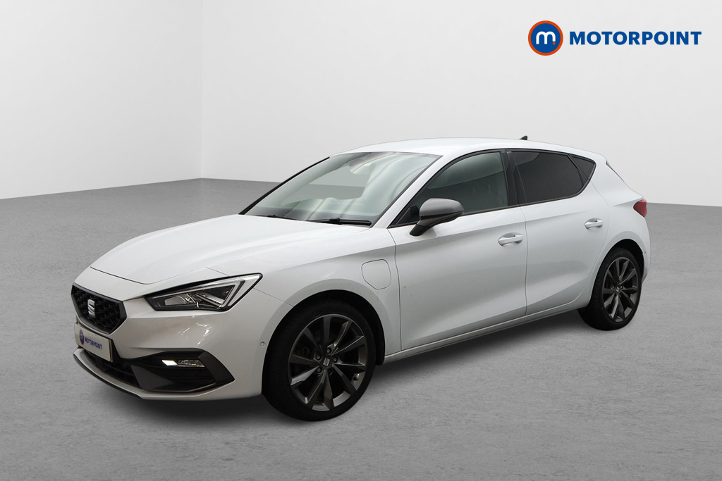 Seat Leon Fr Sport Automatic Petrol Plug-In Hybrid Hatchback - Stock Number (1662607) - Passenger side front corner