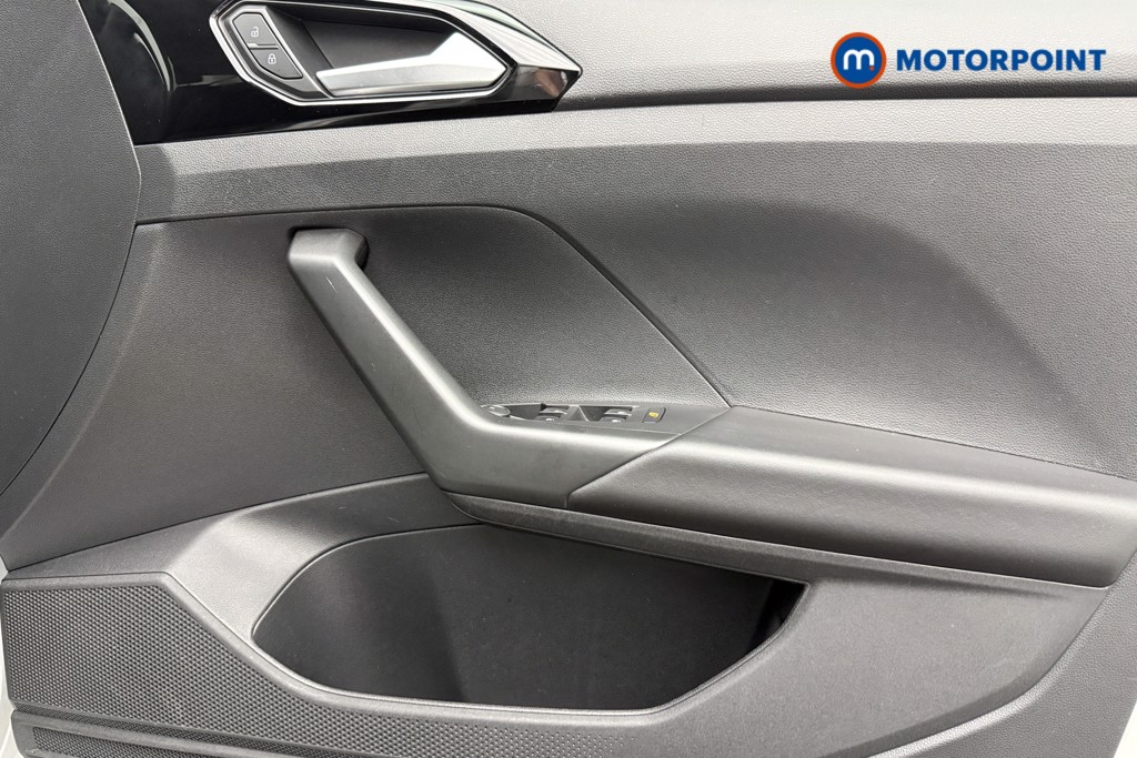Volkswagen T-Cross Black Edition Manual Petrol SUV - Stock Number (1662678) - 17th supplementary image