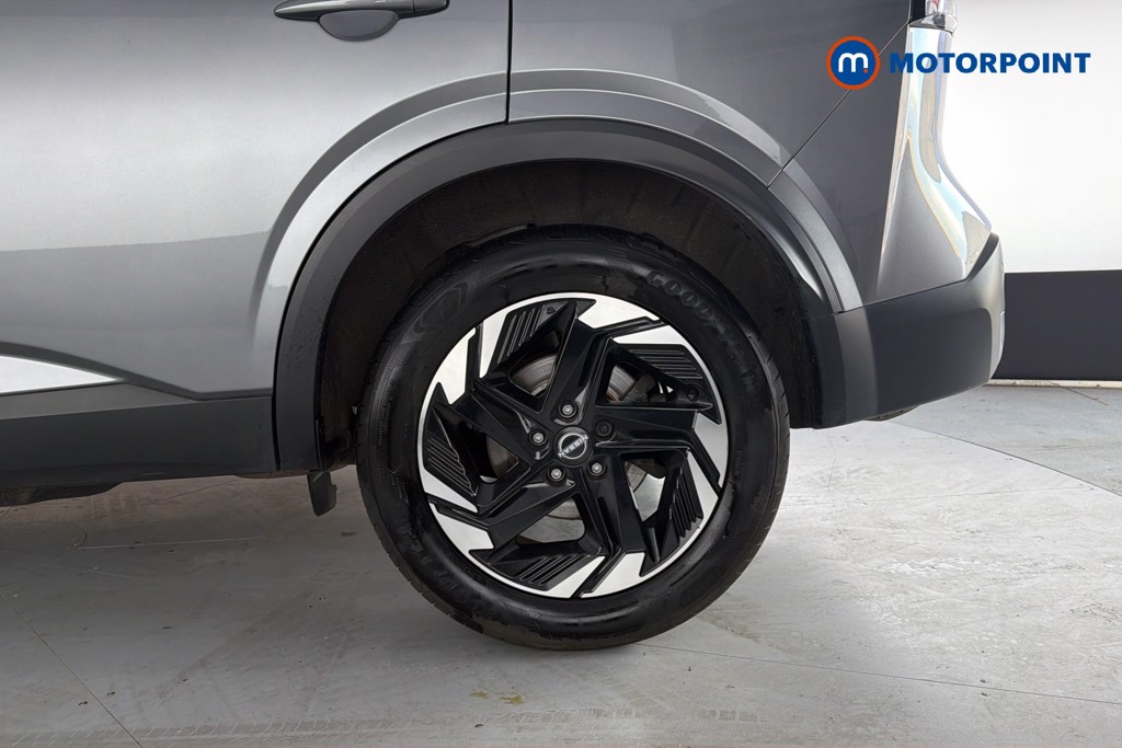 Nissan Qashqai N-Connecta Automatic Petrol SUV - Stock Number (1662857) - 48th supplementary image