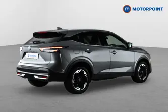 Nissan Qashqai N-Connecta Automatic Petrol SUV - Stock Number (1662857) - Drivers side rear corner
