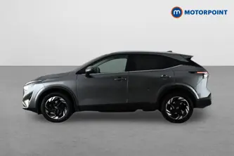 Nissan Qashqai N-Connecta Automatic Petrol SUV - Stock Number (1662857) - Passenger side