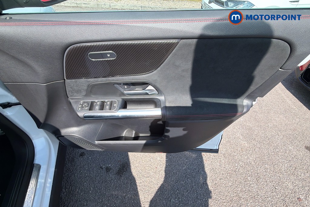 Mercedes-Benz GLA Amg Line Automatic Petrol SUV - Stock Number (1663132) - 19th supplementary image