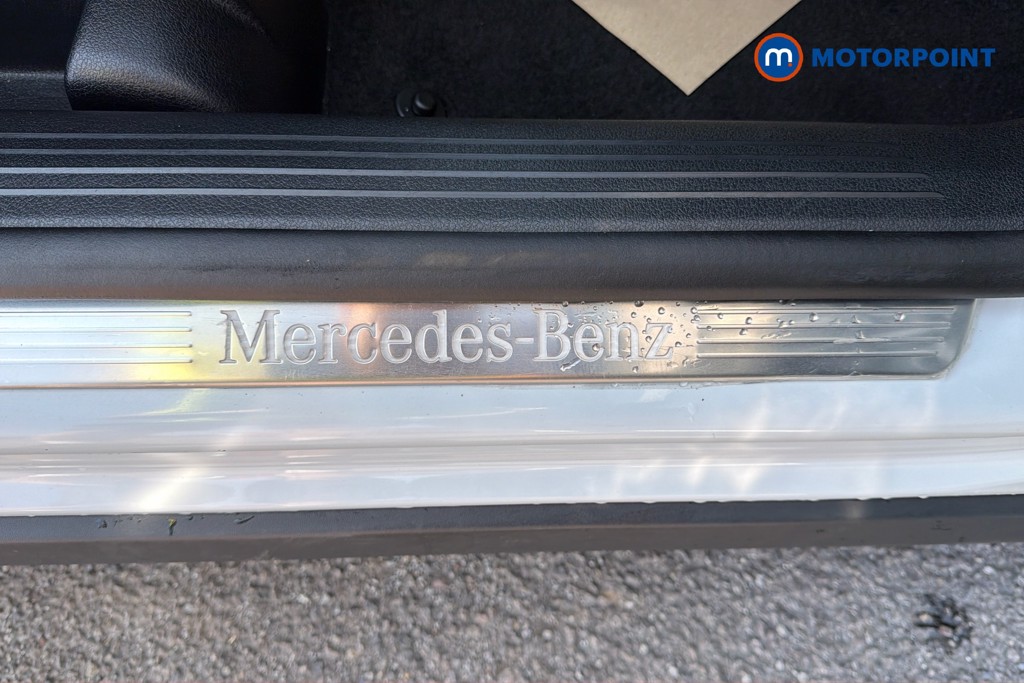 Mercedes-Benz GLA Amg Line Automatic Petrol SUV - Stock Number (1663132) - 27th supplementary image