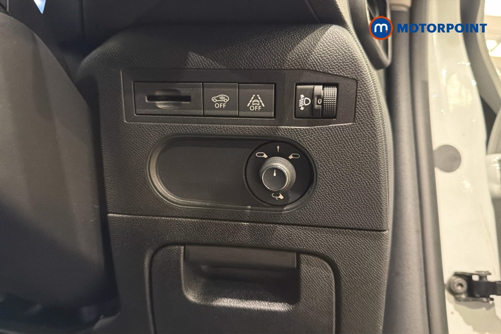DS Ds 3 Prestige Automatic Petrol SUV - Stock Number (1663295) - 20th supplementary image