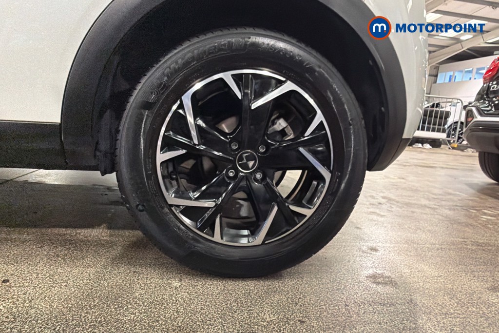 DS Ds 3 Prestige Automatic Petrol SUV - Stock Number (1663295) - 48th supplementary image