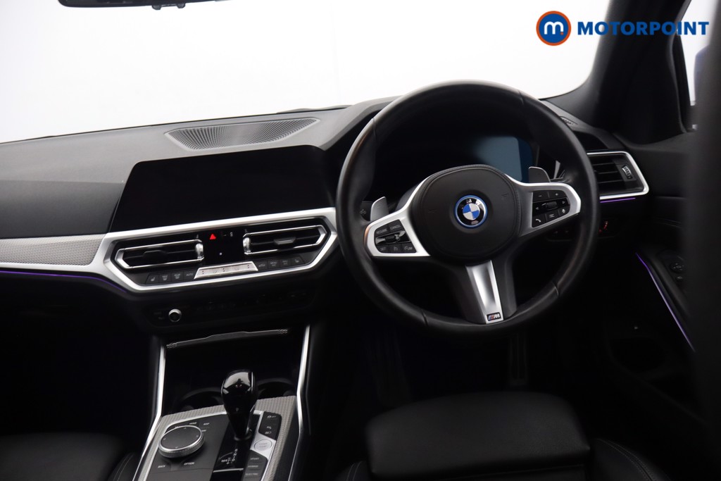 BMW 3 Series M Sport Automatic Petrol Plug-In Hybrid Saloon - Stock Number (1663335) - 9th supplementary image