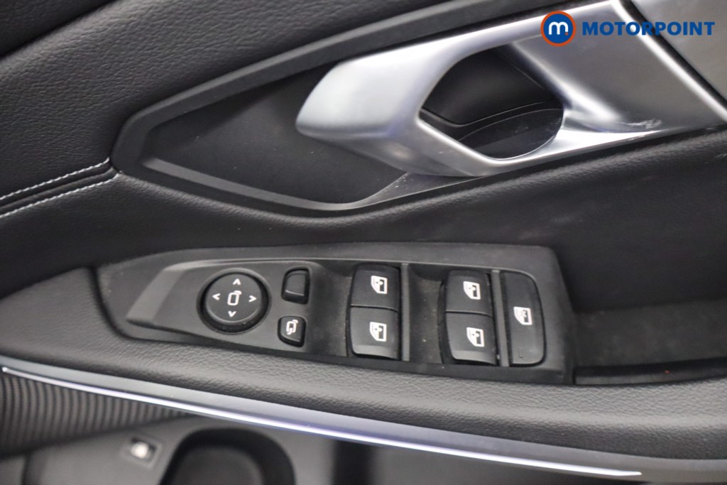 BMW 3 Series M Sport Automatic Petrol Plug-In Hybrid Saloon - Stock Number (1663335) - 12th supplementary image