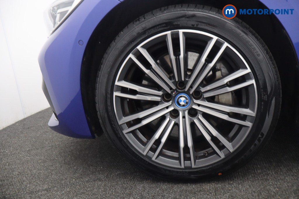 BMW 3 Series M Sport Automatic Petrol Plug-In Hybrid Saloon - Stock Number (1663335) - 30th supplementary image