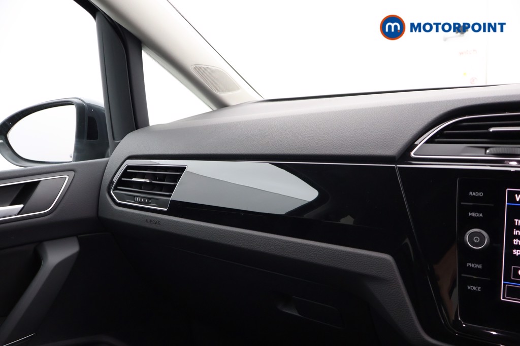Volkswagen Touran SEL Automatic Petrol People Carrier - Stock Number (1663448) - 13th supplementary image