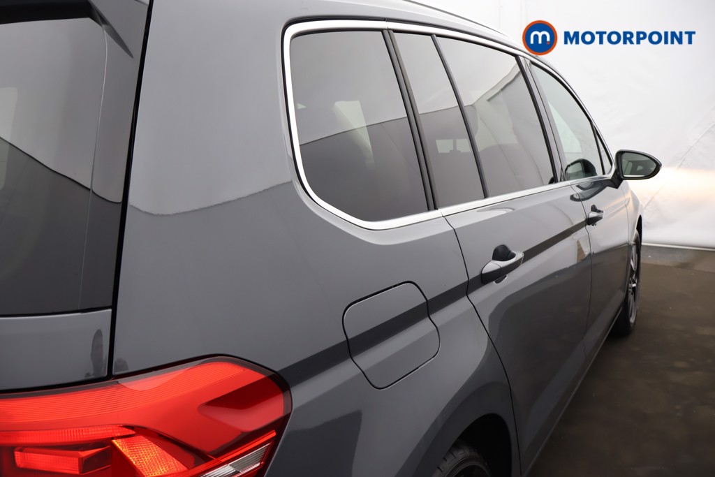 Volkswagen Touran SEL Automatic Petrol People Carrier - Stock Number (1663448) - 28th supplementary image
