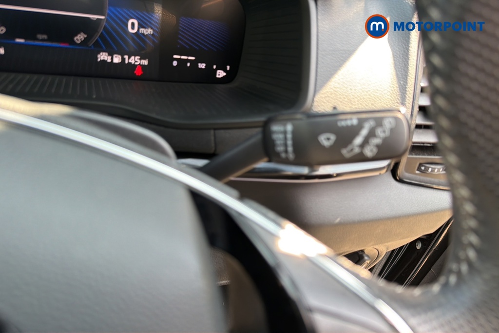 Skoda Karoq Sportline Manual Petrol SUV - Stock Number (1663662) - 6th supplementary image