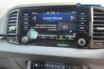 Skoda Karoq Sportline Manual Petrol SUV - Stock Number (1663662) - 8th supplementary image