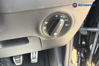Skoda Karoq Sportline Manual Petrol SUV - Stock Number (1663662) - 11th supplementary image