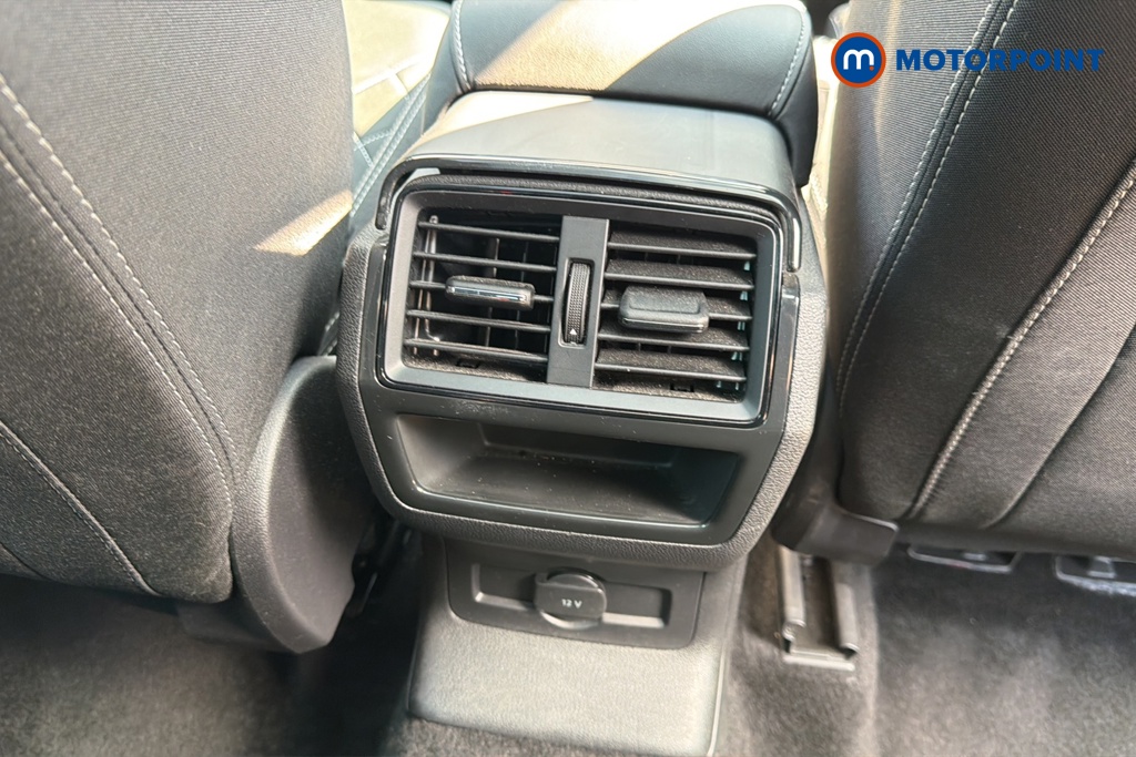 Skoda Karoq Sportline Manual Petrol SUV - Stock Number (1663662) - 28th supplementary image