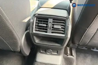 Skoda Karoq Sportline Manual Petrol SUV - Stock Number (1663662) - 28th supplementary image