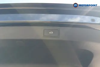 Skoda Karoq Sportline Manual Petrol SUV - Stock Number (1663662) - 35th supplementary image