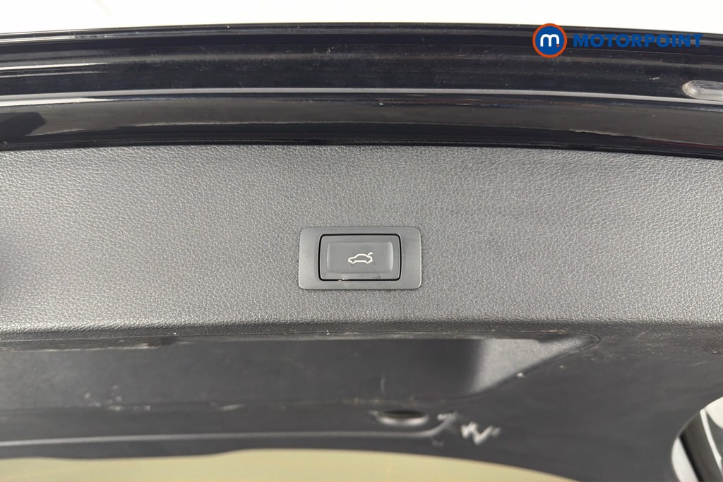 Audi Q2 S Line Automatic Petrol SUV - Stock Number (1663705) - 35th supplementary image