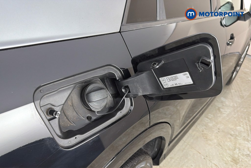 Audi Q2 S Line Automatic Petrol SUV - Stock Number (1663705) - 41st supplementary image