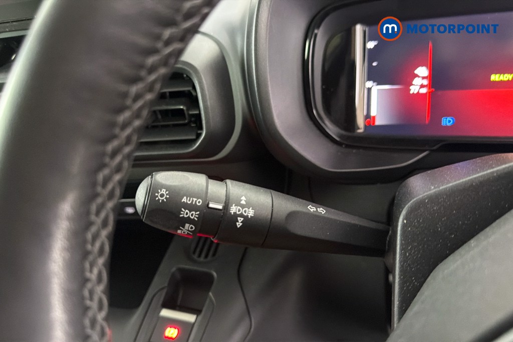 Vauxhall Combo Life Ultimate Automatic Electric People Carrier - Stock Number (1663728) - 6th supplementary image