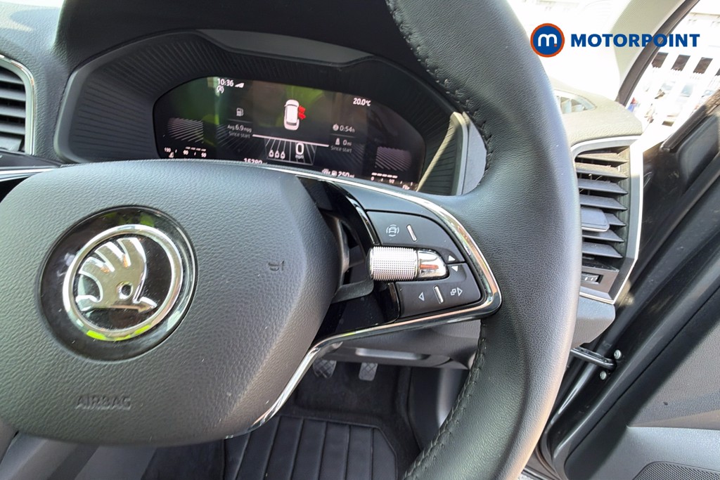 Skoda Karoq Se L Manual Petrol SUV - Stock Number (1663771) - 4th supplementary image