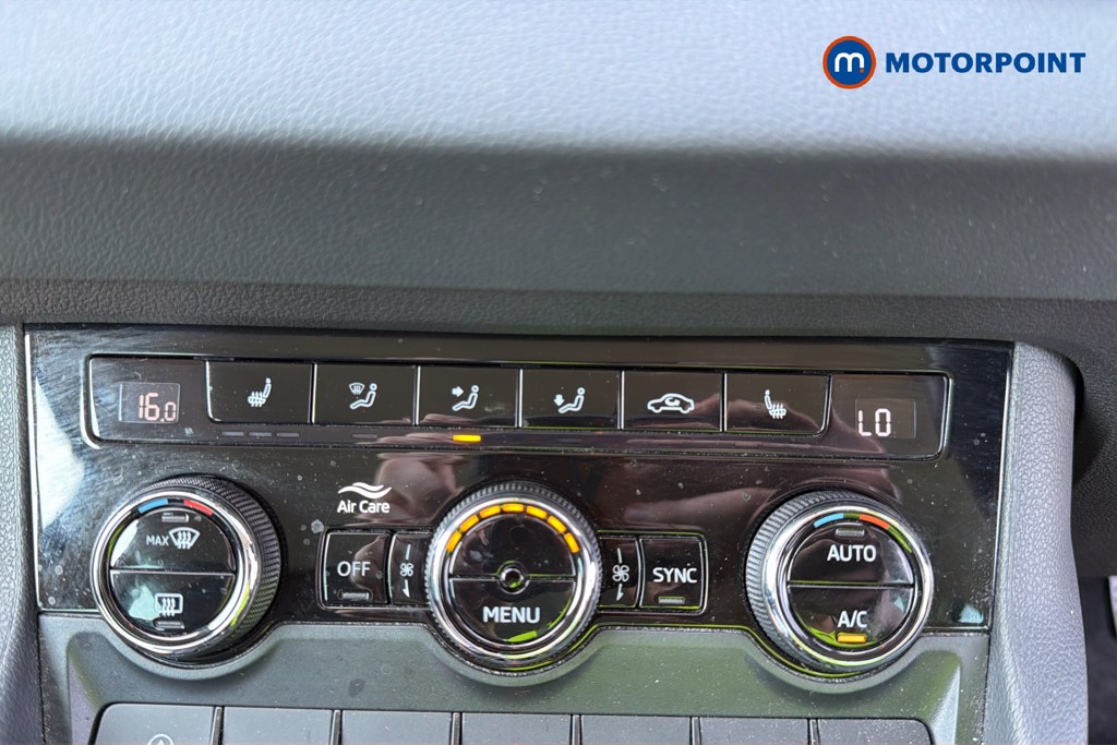 Skoda Karoq Se L Manual Petrol SUV - Stock Number (1663771) - 14th supplementary image