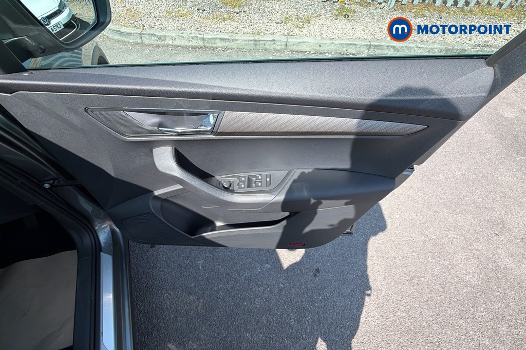 Skoda Karoq Se L Manual Petrol SUV - Stock Number (1663771) - 19th supplementary image
