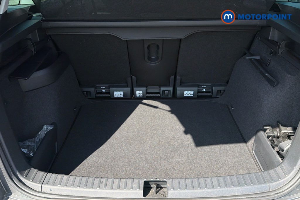 Skoda Karoq Se L Manual Petrol SUV - Stock Number (1663771) - 33rd supplementary image