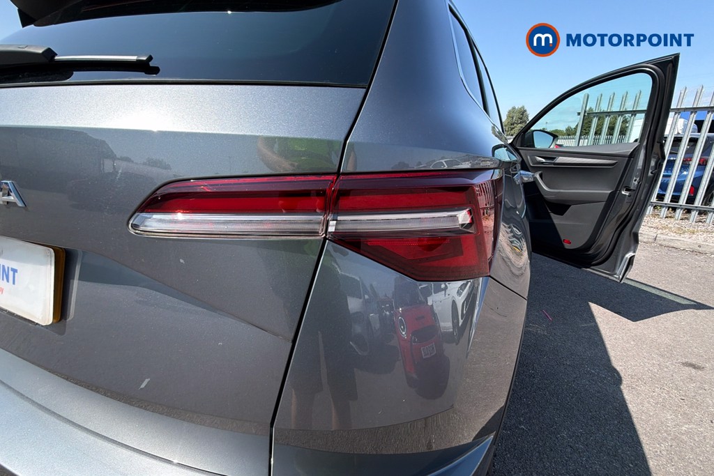Skoda Karoq Se L Manual Petrol SUV - Stock Number (1663771) - 38th supplementary image