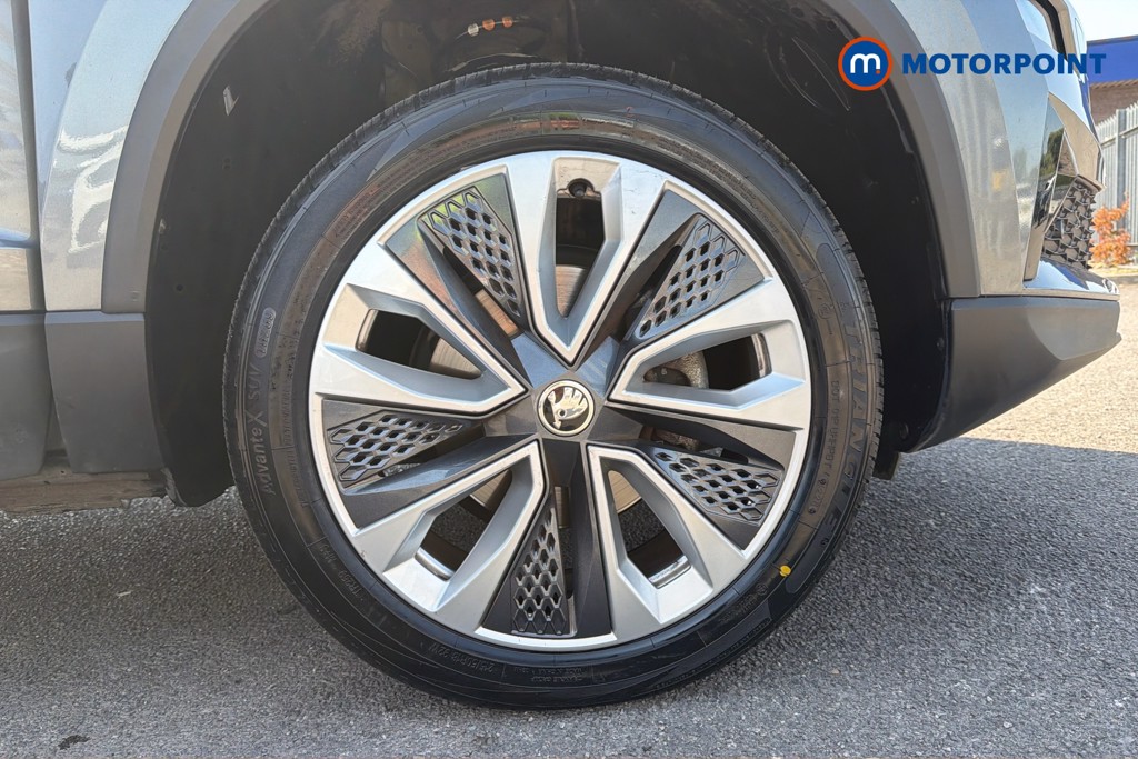 Skoda Karoq Se L Manual Petrol SUV - Stock Number (1663771) - 50th supplementary image