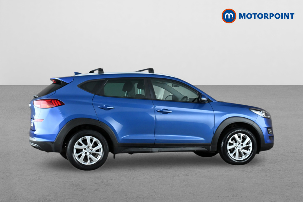 Hyundai Tucson Se Nav Manual Petrol SUV - Stock Number (1663911) - Drivers side